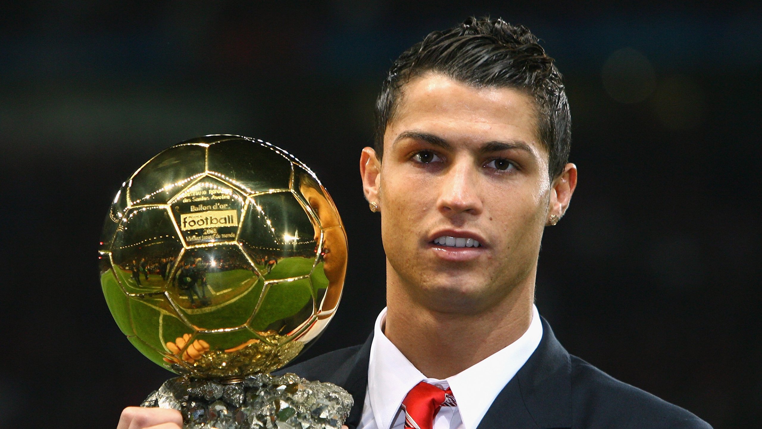 绝杀时刻，罗德里关键一传助美国压哨险胜希腊